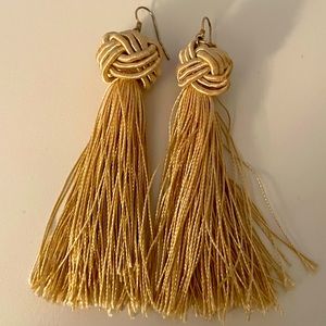 Gold Tassel Earringa